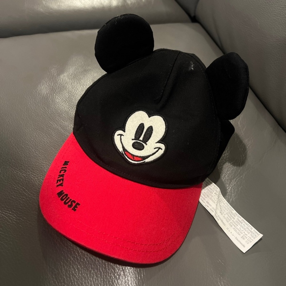 Zara Kids Mickey Mouse Black and Red Cap